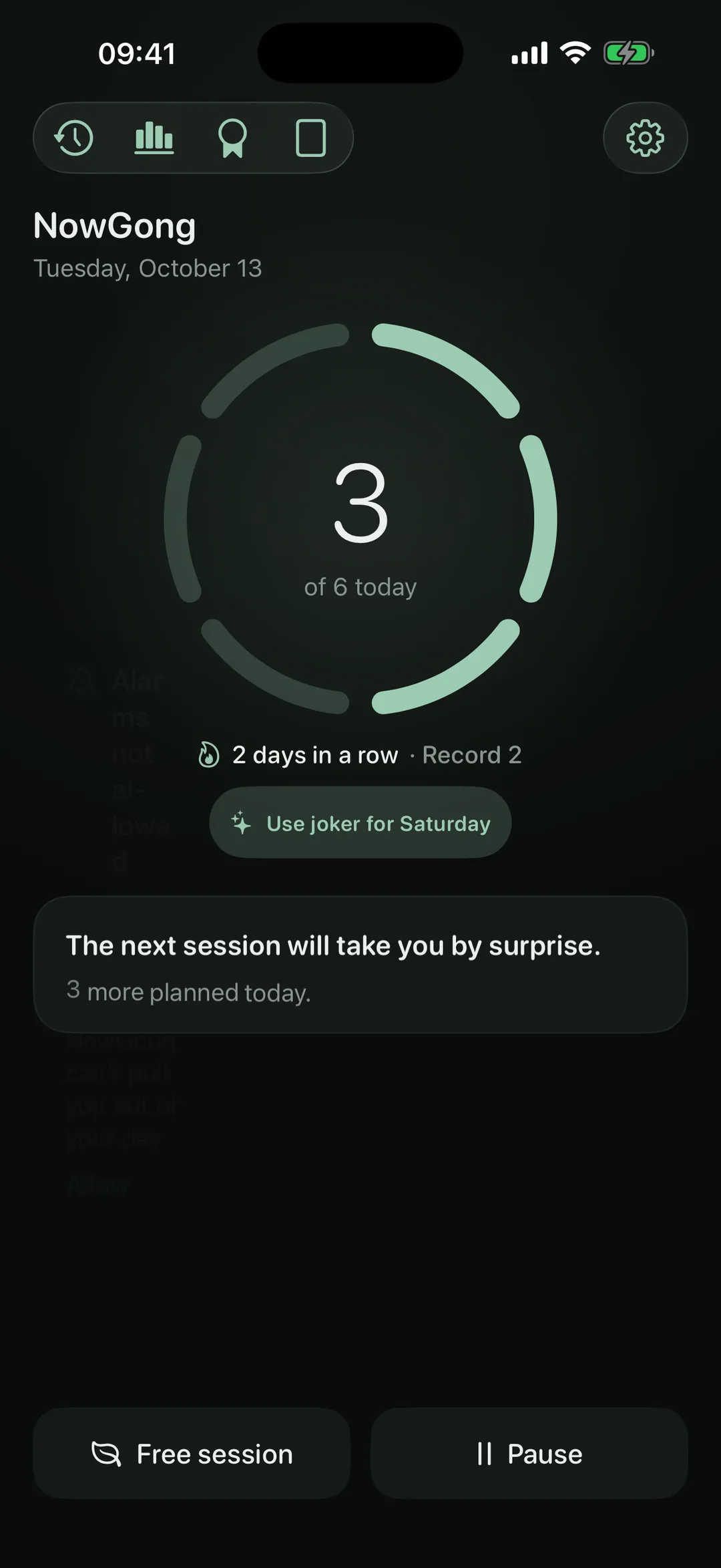 NowGong home screen with the daily ring, streak and the next session